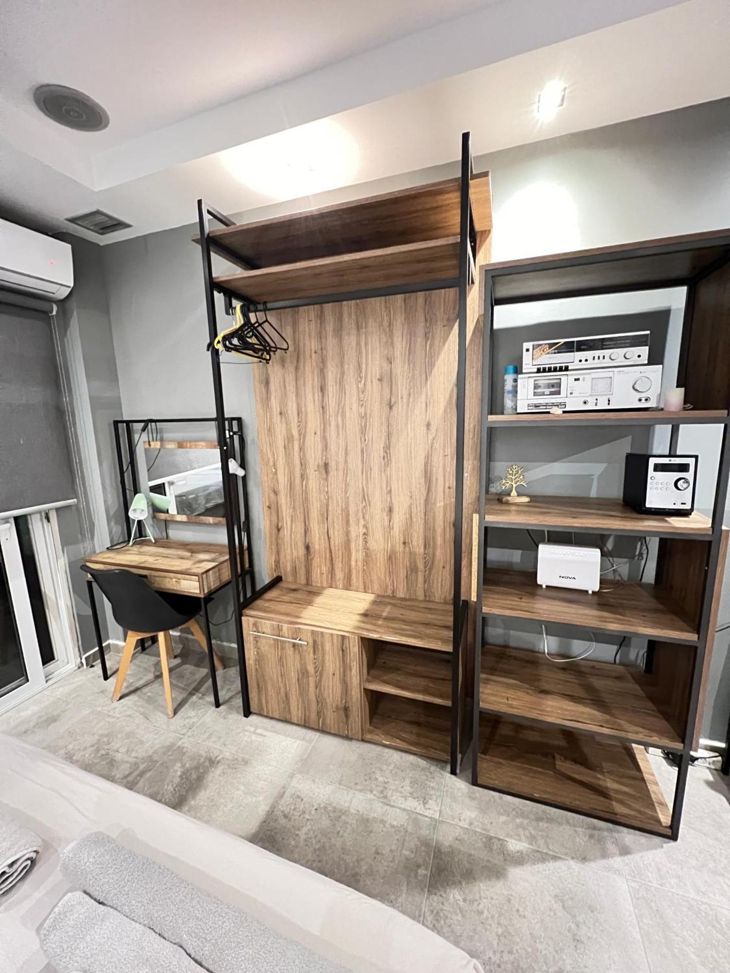 Modern Apartment In The Heart Of The City 알렉산드로폴리스 외부 사진